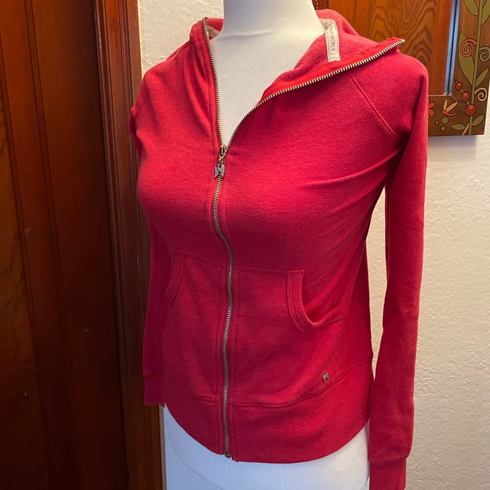 $40 ⭐️ Victoria secret hoodie ❤️
